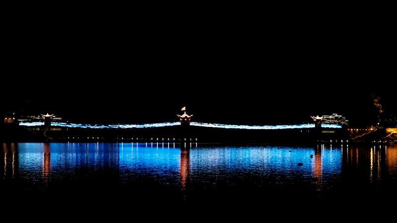 杭州打卡新地标！千岛湖“月光之恋”光影艺术夜游，沉浸式感受26件国际作品，殿堂级视觉盛宴