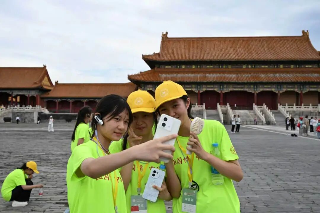 笃行万里路 熔铸家国情——“祖国情·中华行”新疆青少年暑期研学活动侧记